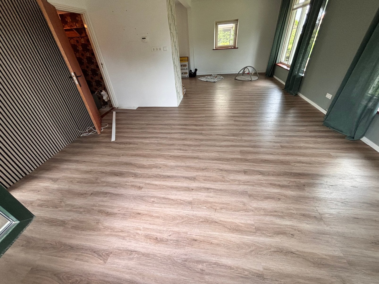 PVC vloer, ca. 35m2 - zelf verwijderen, Ophalen, Kunststof, Gebruikt, 50 tot 150 cm