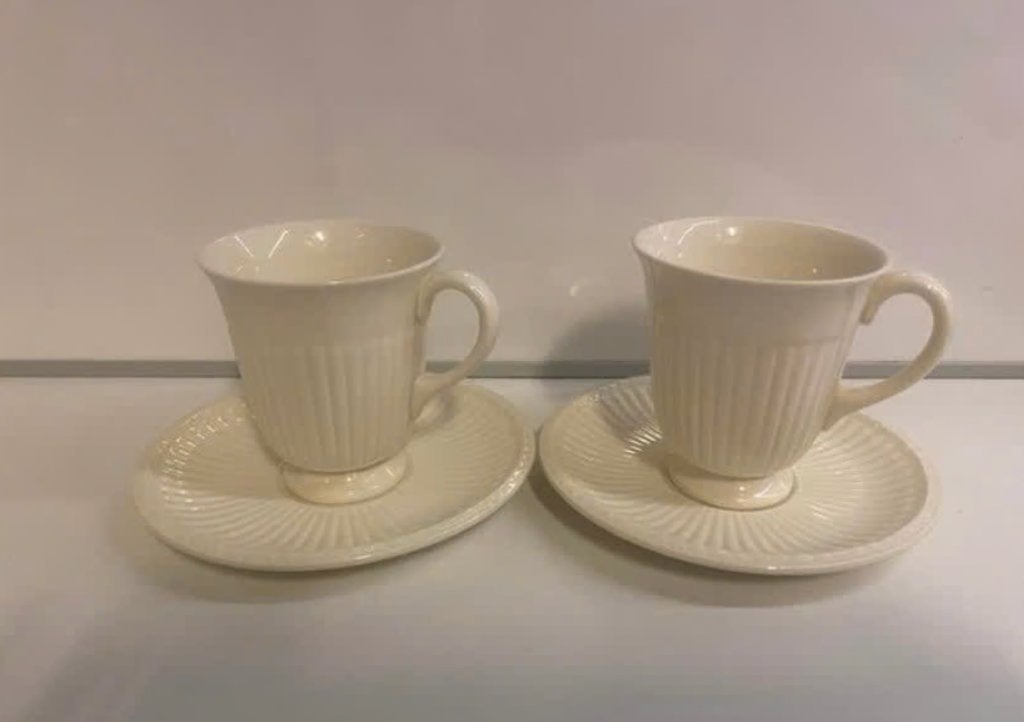 Wedgwood Edme Plain 5 koffiekopjes met schotels ZGAN, Huis en Inrichting, Klassiek, Ophalen of Verzenden, Zo goed als nieuw, Kop(pen) en/of Schotel(s)