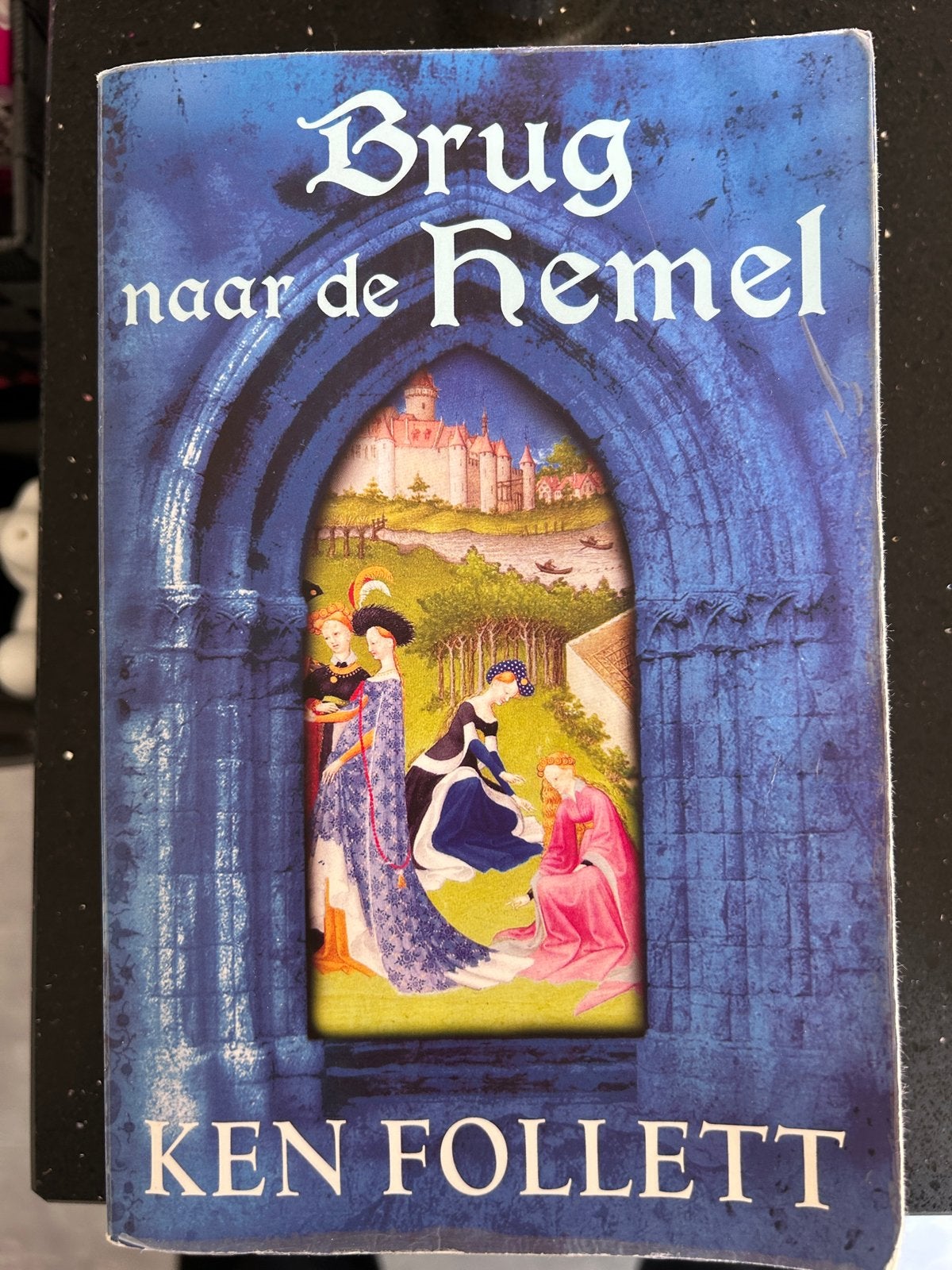 Brug naar de Hemel - Ken Follett (Historische Roman), Ophalen of Verzenden, Gelezen, Nederland