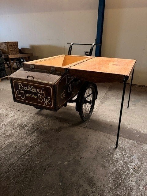 Authentieke Bakkersbakfiets verkoopkar (Display Decor), Ophalen of Verzenden, Gebruikt, Goederen