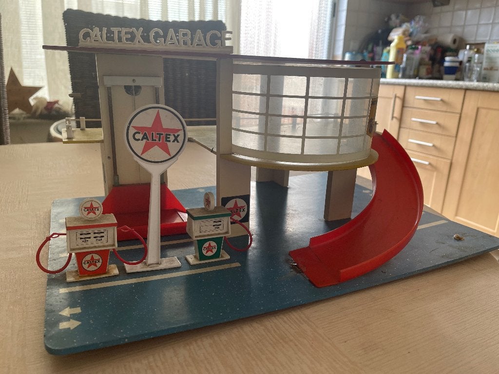 Vintage speelgoed garage merk Sio jaren 50-60, Ophalen of Verzenden, Zo goed als nieuw