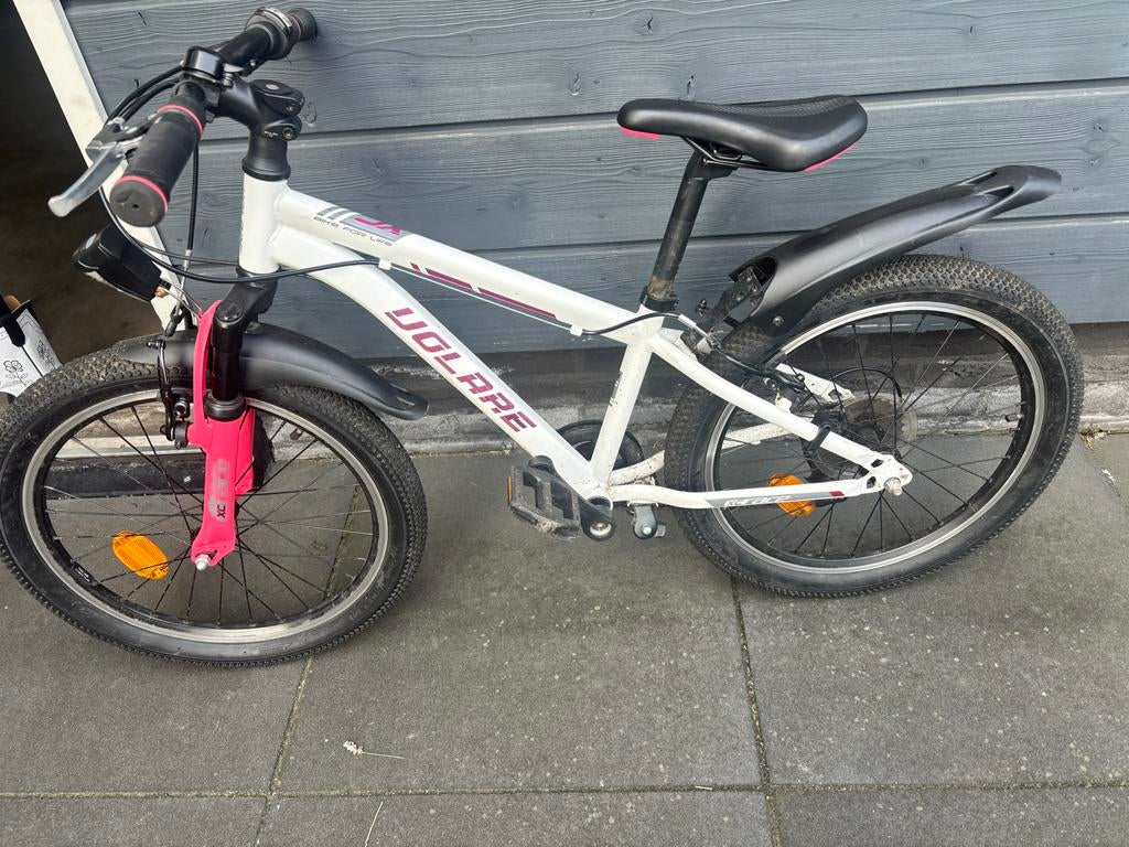 Volare Mountainbike 20 inch - Zo goed als nieuw, Fietsen en Brommers, Fietsen | Meisjes, Ophalen, Zo goed als nieuw, 20 inch, Handrem