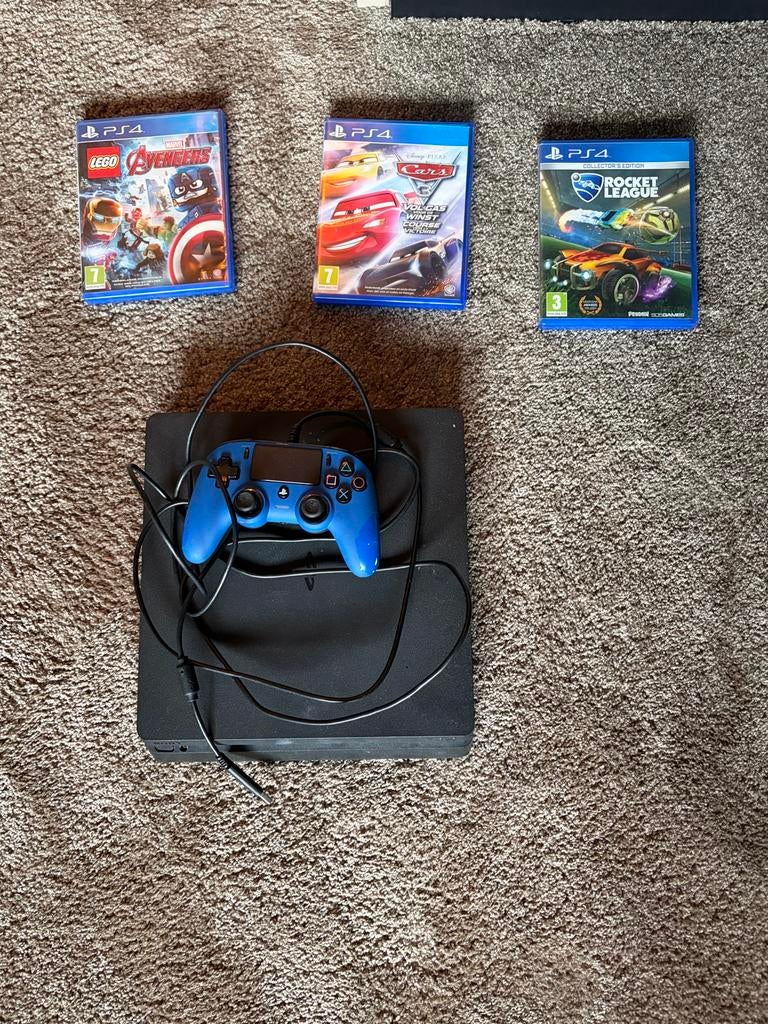 PS4 met controller en 3 spellen, Spelcomputers en Games, Spelcomputers | Sony PlayStation 4, Ophalen, Gebruikt, Met 1 controller