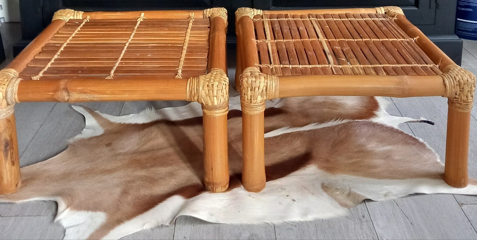 2 Bali tafels bijzet bamboe, Ophalen of Verzenden