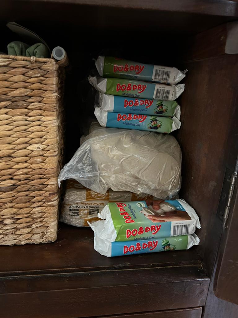 Klei, verf en benodigheden, Hobby en Vrije tijd, Knutselen, Zo goed als nieuw, Knutselmateriaal, Natuurlijk materiaal, Meerkleurig