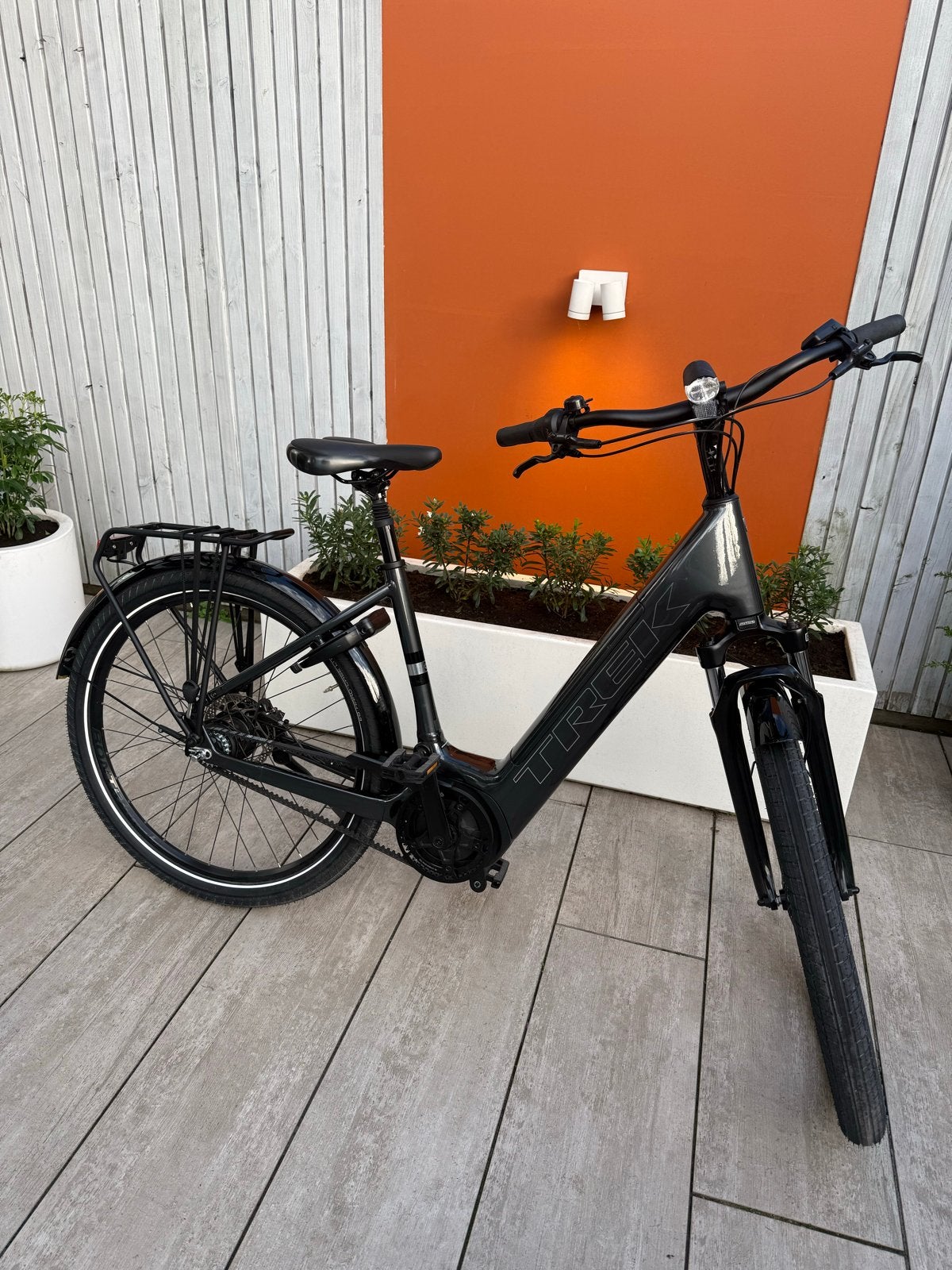 Trek District 3+ E-bike 2026 maat M zo goed als Nieuw, Zo goed als nieuw, 51 tot 55 cm, 50 km per accu of meer, Ophalen