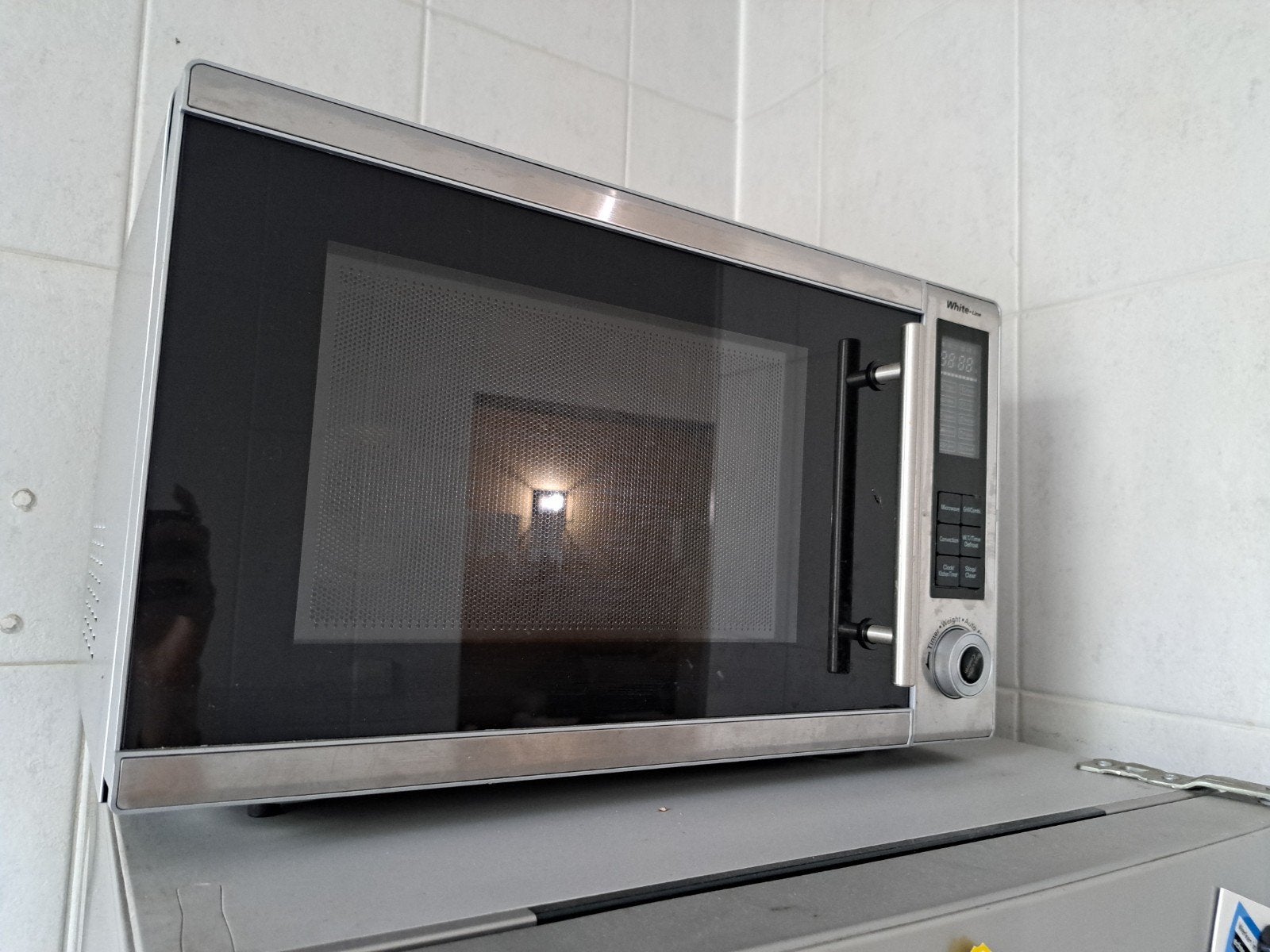 Combi oven/magnetron - White Line (mist 1 pootje), Ophalen