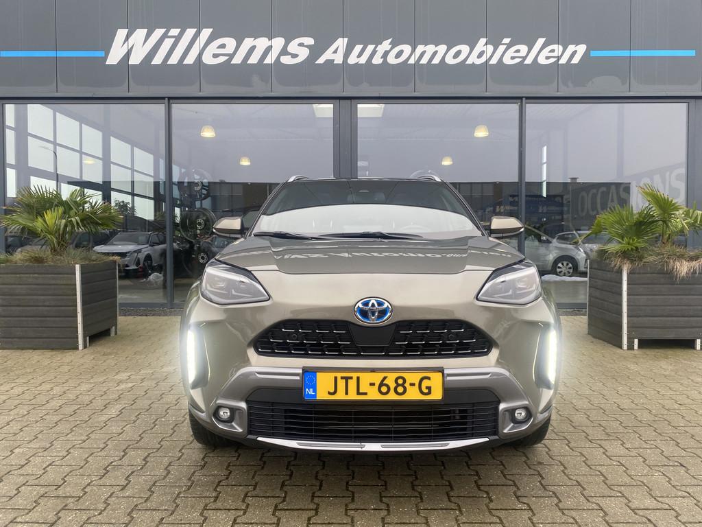 Toyota Yaris Cross 1.5 Hybrid Adventure Panoramadak, Head up, Stof, Gebruikt, Met garantie (alle), 116 pk