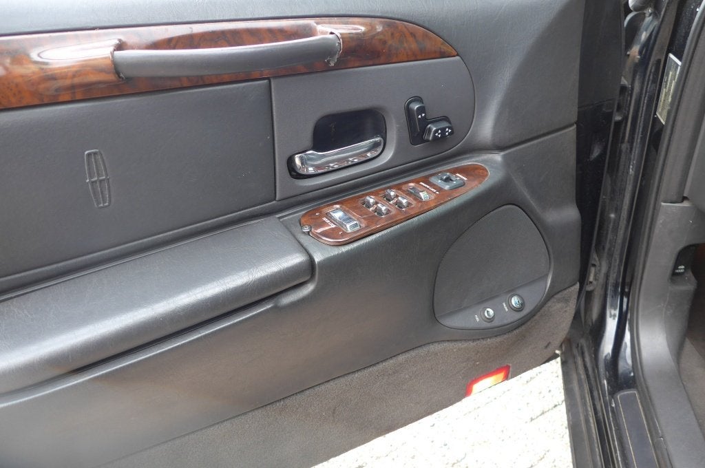 Lincoln Town Car 4.6 Signature (bj 2000, automaat), foto 12