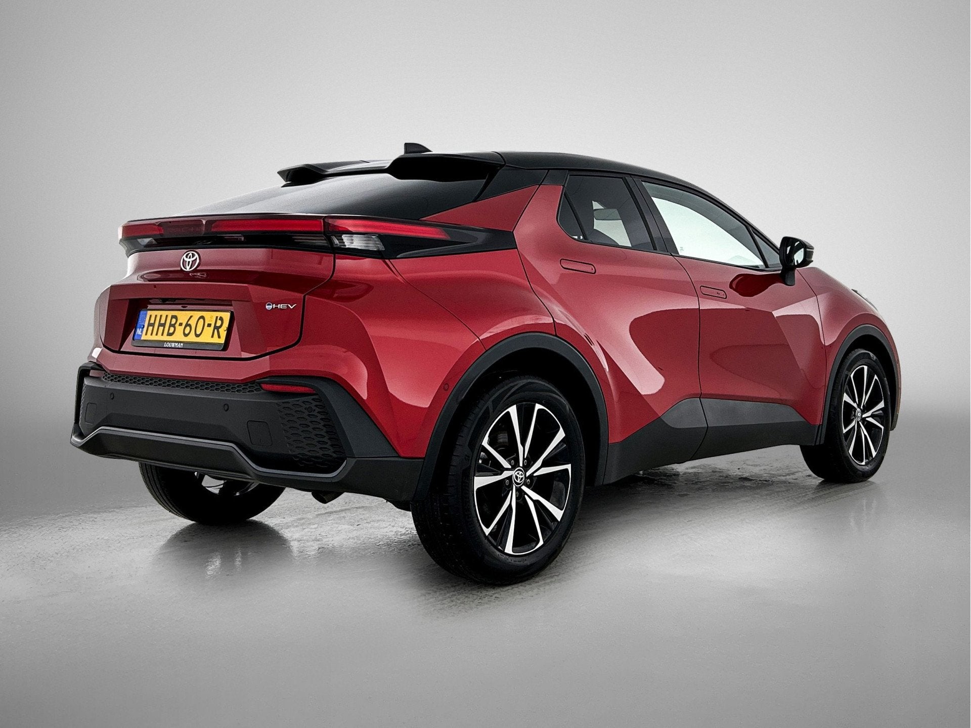 Toyota C-HR 1.8 Hybrid 140 First Edition | Navigatie | Elekt, Auto's, Stof, 4 cilinders, 122 pk, Origineel Nederlands