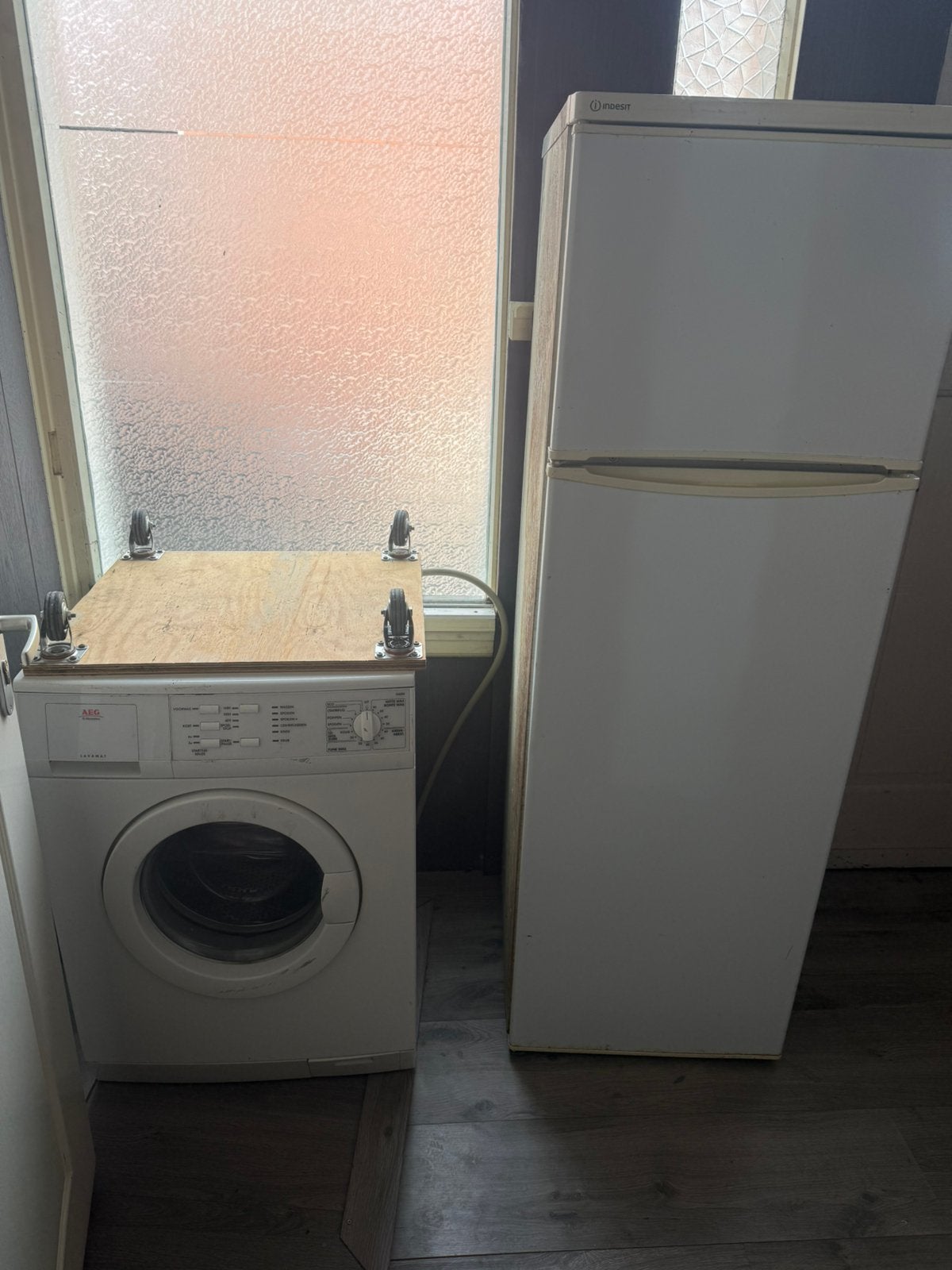 Gratis, Witgoed en Apparatuur, Wasmachines, Ophalen, Zo goed als nieuw, 1200 tot 1600 toeren