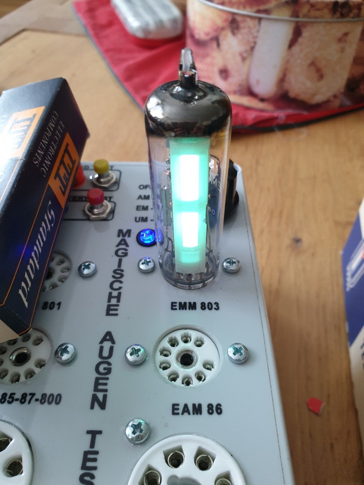 Nieuwe EMM803 radiobuis afstemoog stereo aanduiding, Ophalen of Verzenden