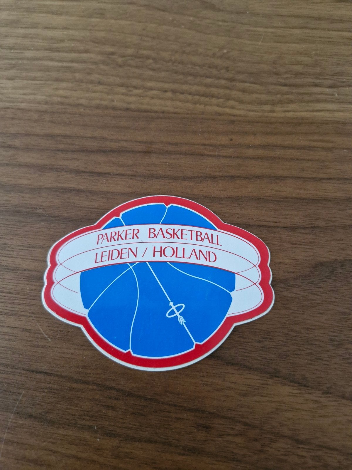 11075 Vintage Parker Basketball Leiden Holland Sticker, Ophalen of Verzenden, Gebruikt, Sport