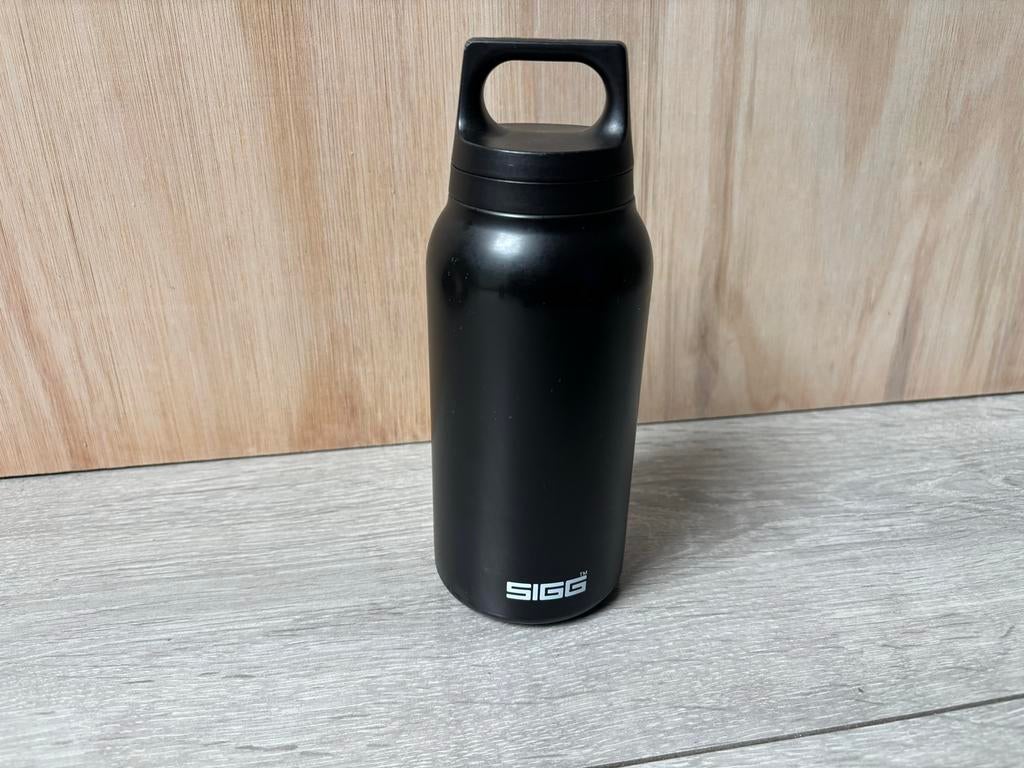 SIGG Thermofles Zwart 0.3L - Compact en Isolerend, Ophalen of Verzenden, Gebruikt