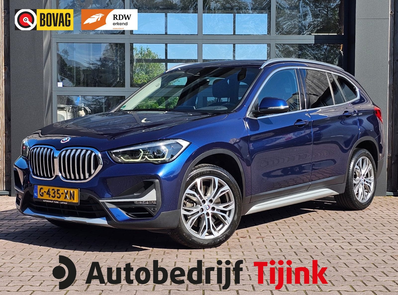 BMW X1 sDrive20i VDL Nedcar Edition | LED | Trekhaak | Leder, 1998 cc, Met garantie (alle), Blauw, Bedrijf
