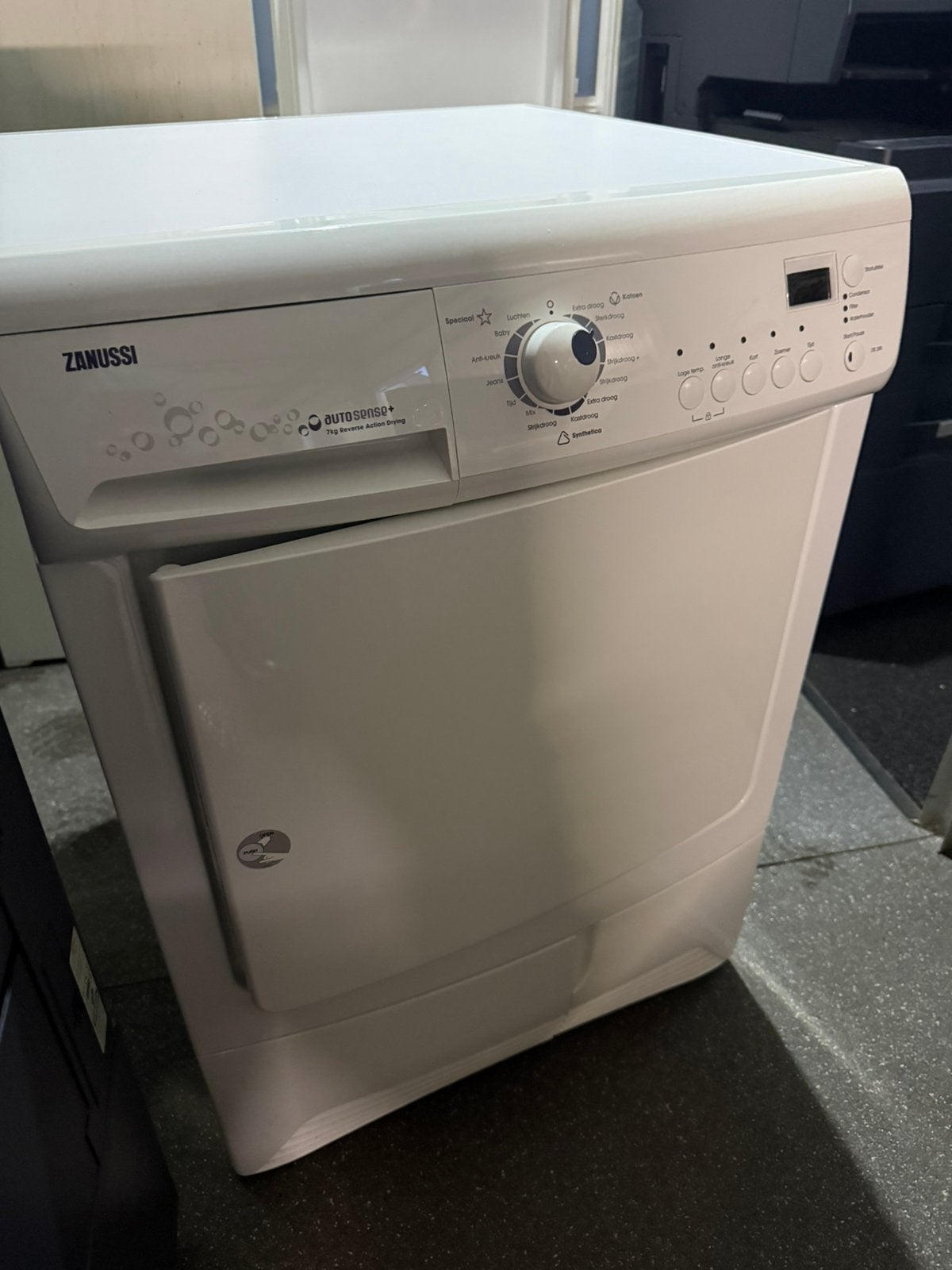 Prachtige  Zanussi droger, 6 tot 8 kg, Anti-kreukfase, Ophalen of Verzenden, Zo goed als nieuw