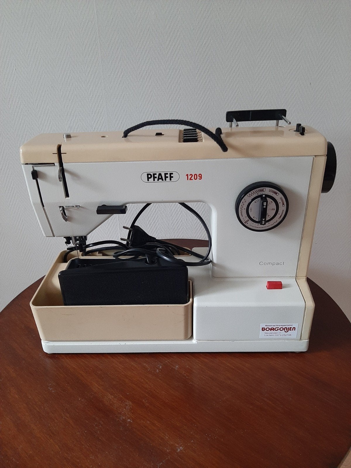 Naaimachine merk Pfaff, Hobby en Vrije tijd, Ophalen, Gebruikt, Naaimachine, Pfaff