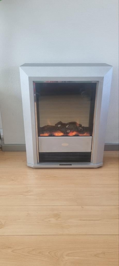 Benraad elektrische haard met verwarmingsfunctie, Ophalen of Verzenden, Zo goed als nieuw, Vrijstaande haard, Elektrische haard
