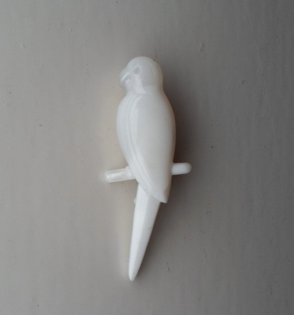 Oude Broche Papegaai. Plastiek. Jaren '60., Ophalen of Verzenden, Gebruikt, Wit, Overige materialen