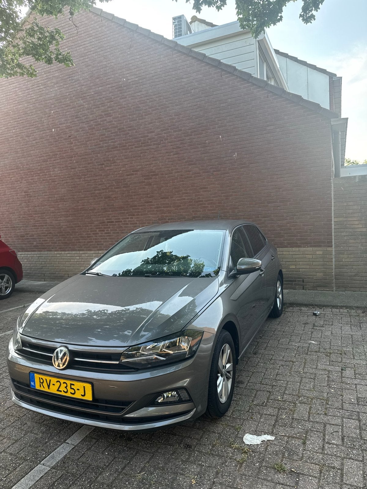 Volkswagen Polo 1.0 TSI NAP ✅ 70KW 5D BMT Dsg-7 2018 Grijs, Auto's, Voorwielaandrijving, 40 €/maand, 23 km/l, Origineel Nederlands