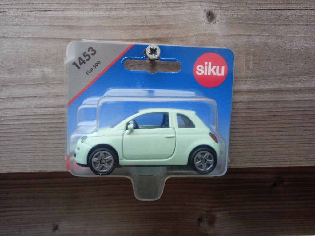 Fiat 500 Siku 1453 + Vespa 125 GTS Siku 1296, Ophalen, Nieuw, Auto