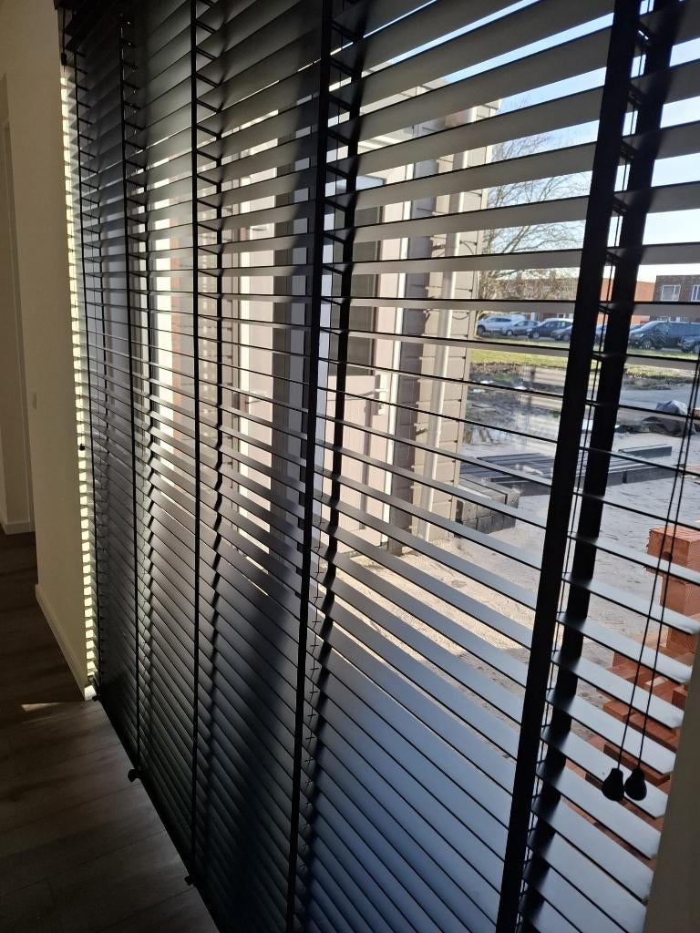 Houten Jaloezieën 50mm zwart, Ophalen, Nieuw, 200 cm of meer, 100 tot 150 cm