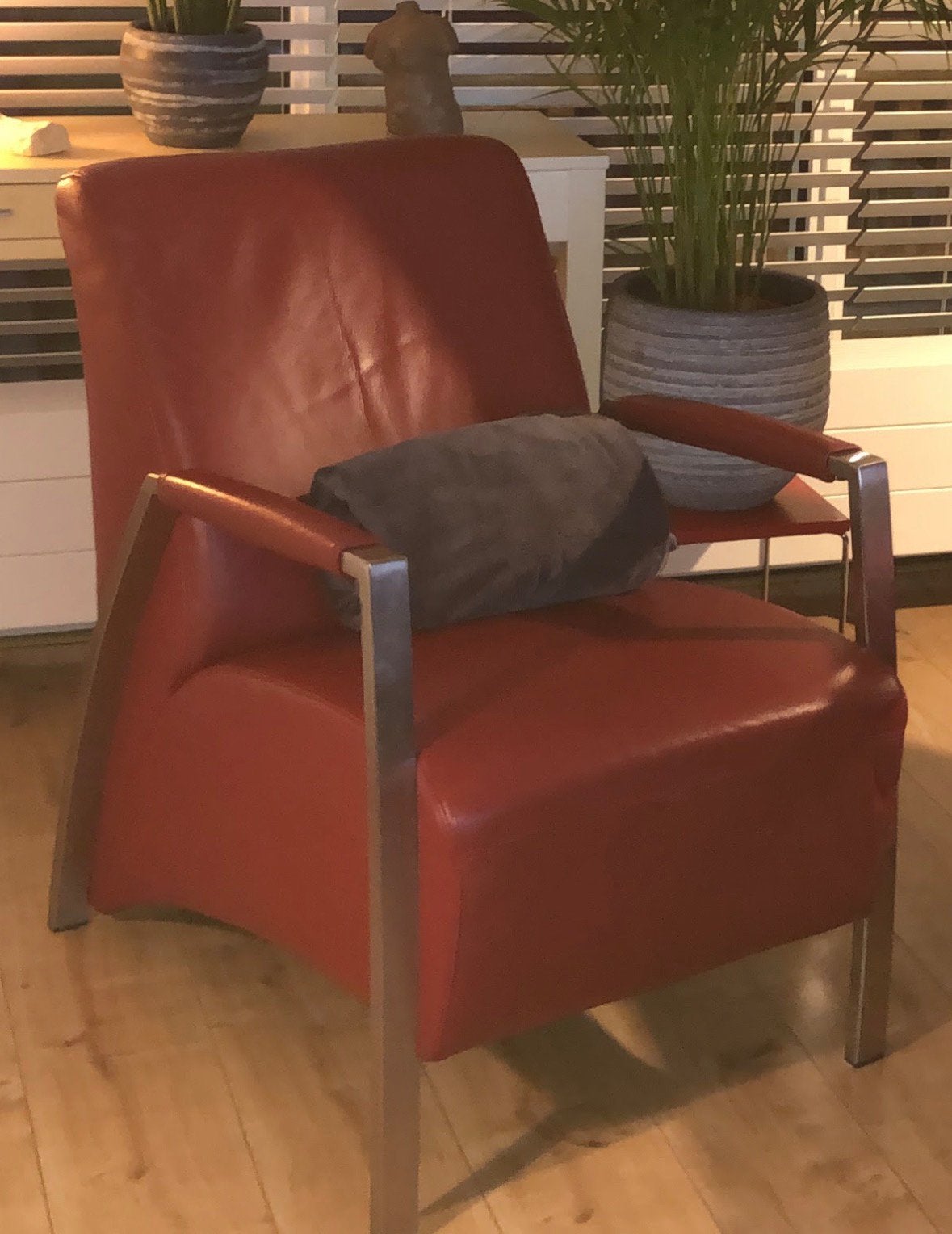 Te koop twee leren fauteuils, Huis en Inrichting, Ophalen, Zo goed als nieuw, 75 tot 100 cm, 50 tot 75 cm