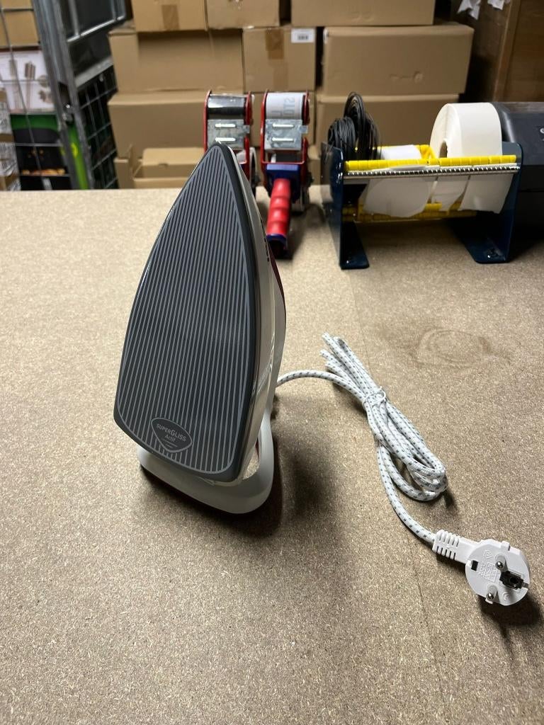 Tefal FS4030 Easygliss Strijkijzer - 1200W | DLS18453, Strijkijzer met snoer, Salesnl@groupeseb.com, Chemin du Moulin Carron 112, 69134  Ecully