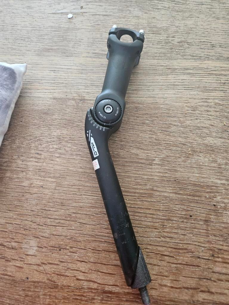 Stuurpen  nieuw vestelbaar past op weduwe fiets, Ophalen of Verzenden, Zo goed als nieuw, Overig gereedschap