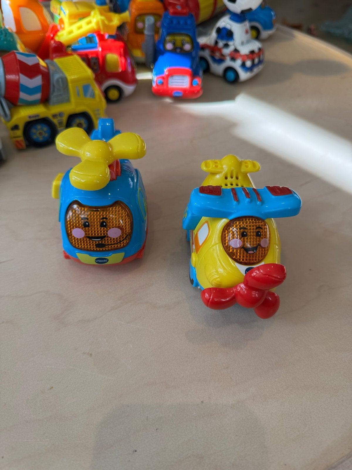 VTech Toet Toet Auto's: Harvey Helikopter & Maelys Vliegtuig, Ophalen of Verzenden, Gebruikt