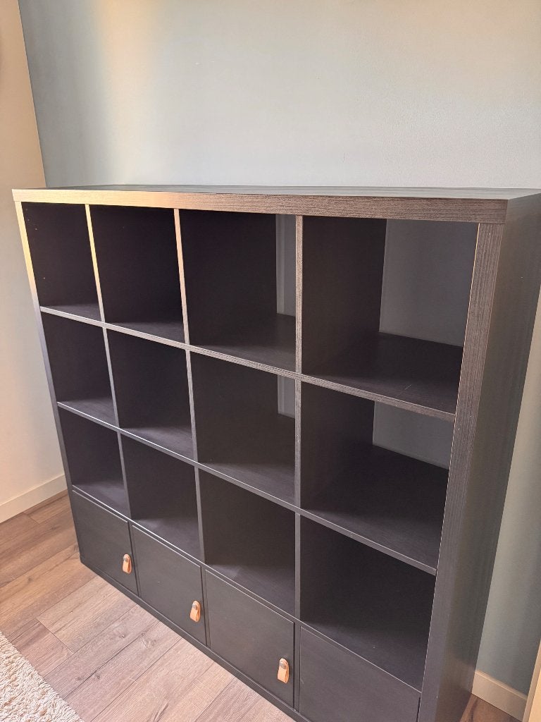 IKEA Kallax kast (2015) Zwartbruin 147x39x147, Huis en Inrichting, Kasten | Boekenkasten, Ophalen, 100 tot 150 cm, 100 tot 150 cm