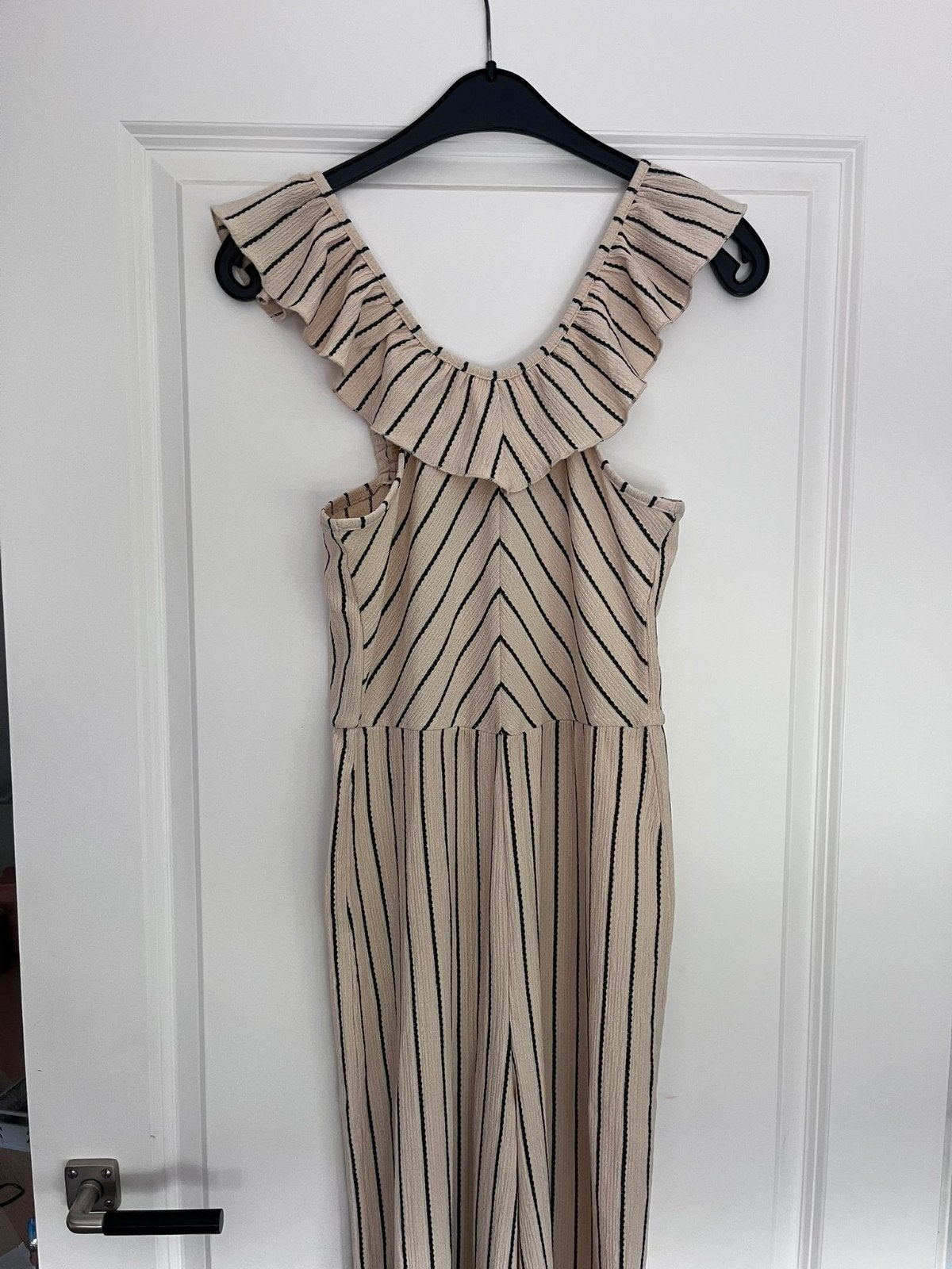 C&A jumpsuit maat 164 beige/zwart, Broek, C&A, Meisje, Ophalen of Verzenden