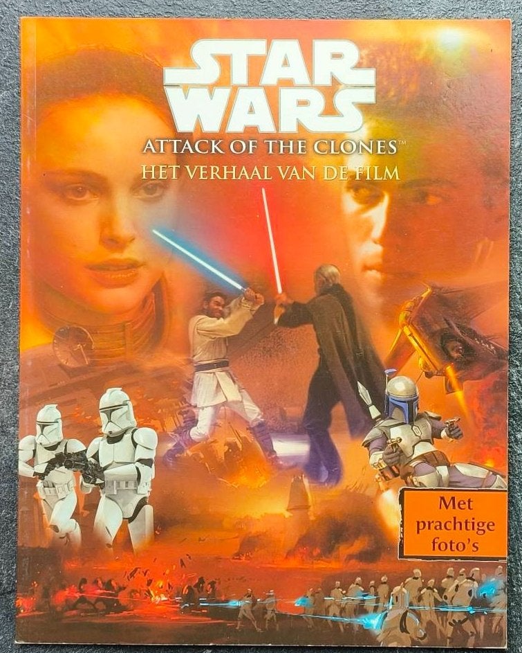 STAR WARS: EPISODE II - ATTACK OF THE CLONES(2), Verzamelen, Star Wars, Ophalen of Verzenden, Zo goed als nieuw, Boek of Poster