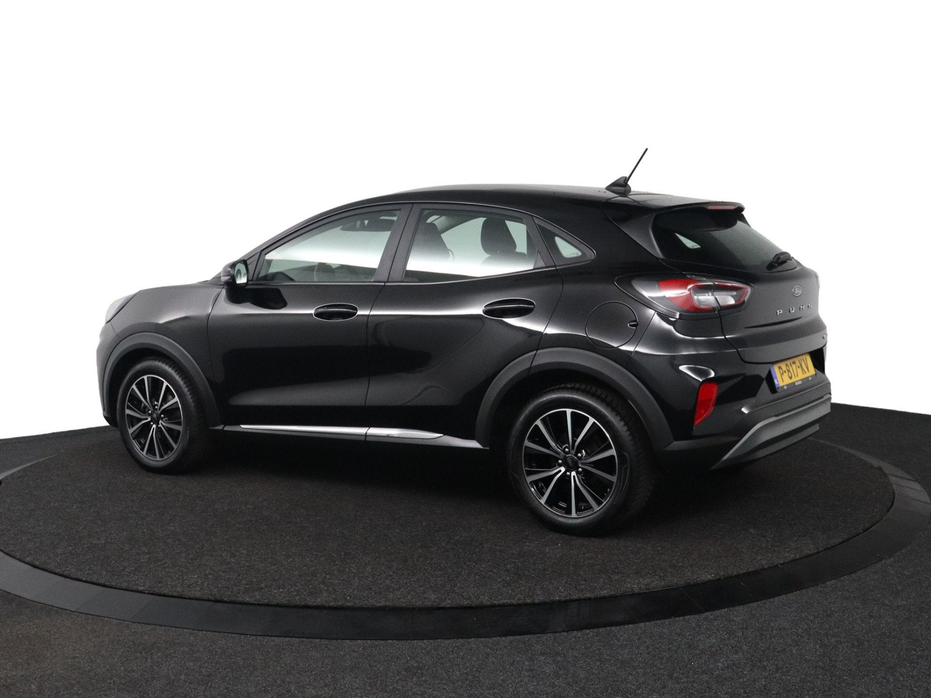 Ford Puma 125pk EcoBoost Hybrid Titanium | Stoelverwarming |, Euro 6, Zwart, Bedrijf, Verwarmde buitenspiegels