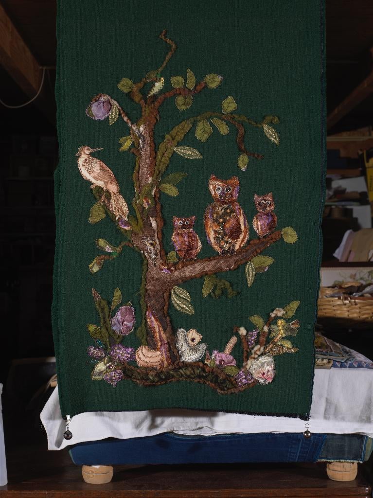 Textiel kunstwerk, Ophalen