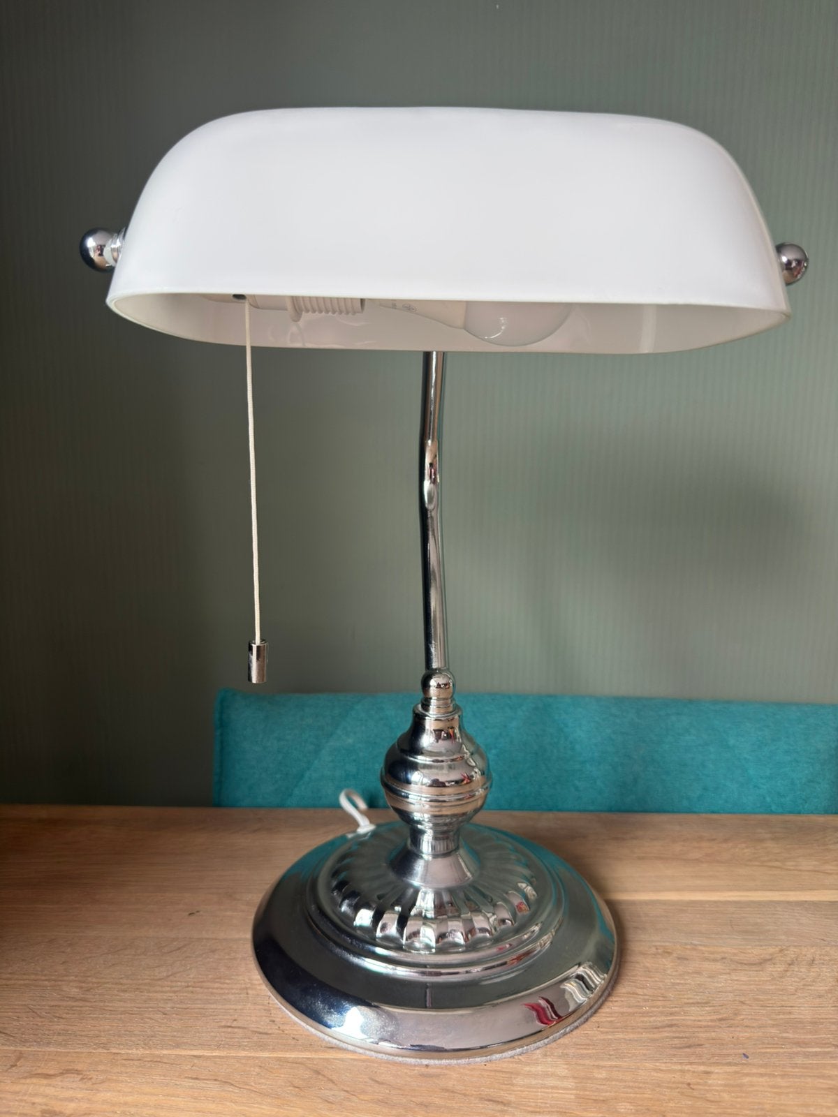 Klassieke bankierslamp (notarislamp) - Chroom & Opaalwit, Ophalen of Verzenden, Zo goed als nieuw, Glas, Minder dan 50 cm