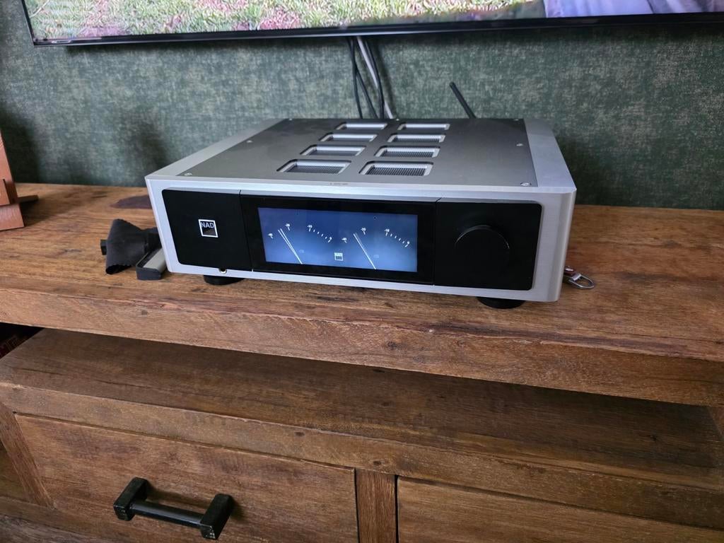 NAD M33 BluOS Streaming DAC Versterker, Overige merken, Ophalen of Verzenden, Zo goed als nieuw, 120 watt of meer