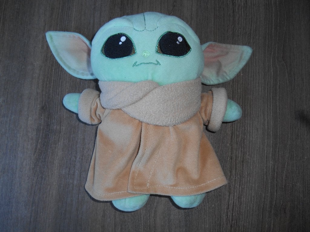 Baby Yoda Star Wars knuffel, Overige typen, Ophalen of Verzenden, Zo goed als nieuw, Middelgroot (20 tot 80 cm)