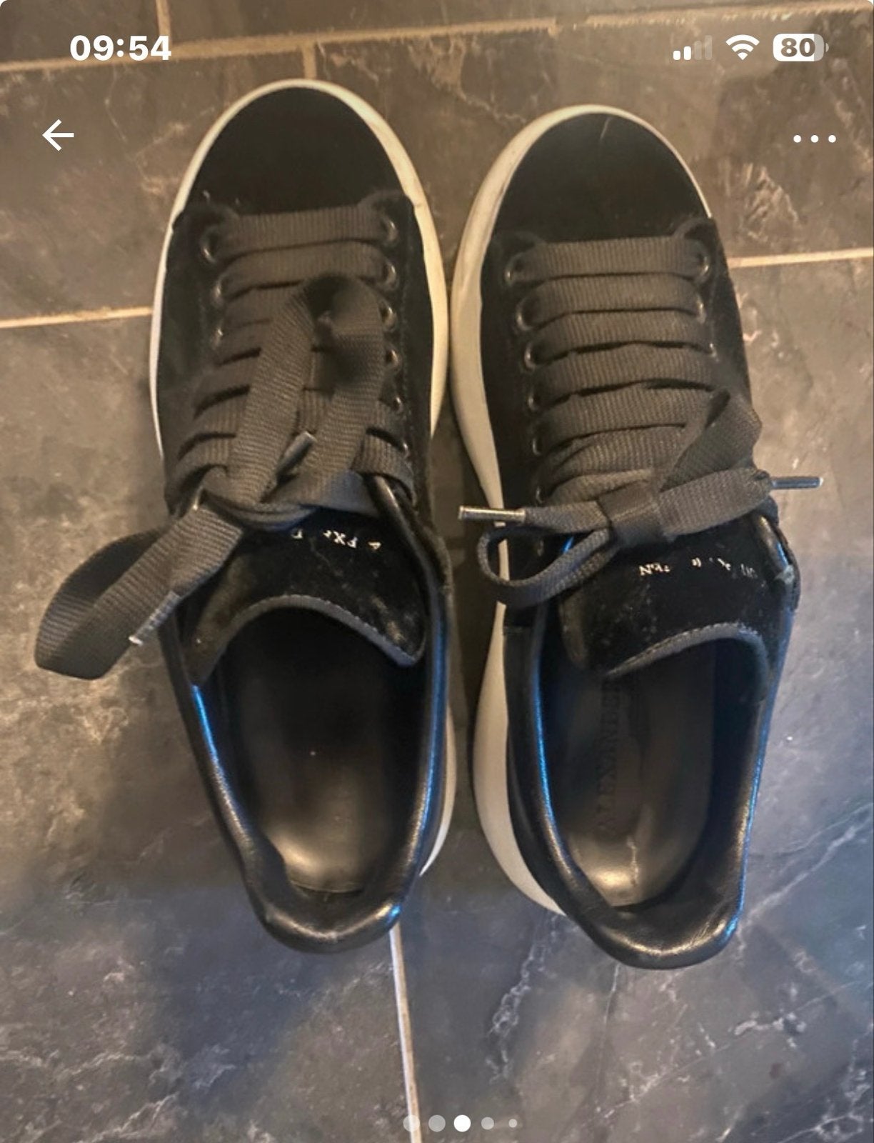 Alexander McQueen sneakers - Zwart - Maat 38, Ophalen, Gedragen, Zwart, Sneakers of Gympen