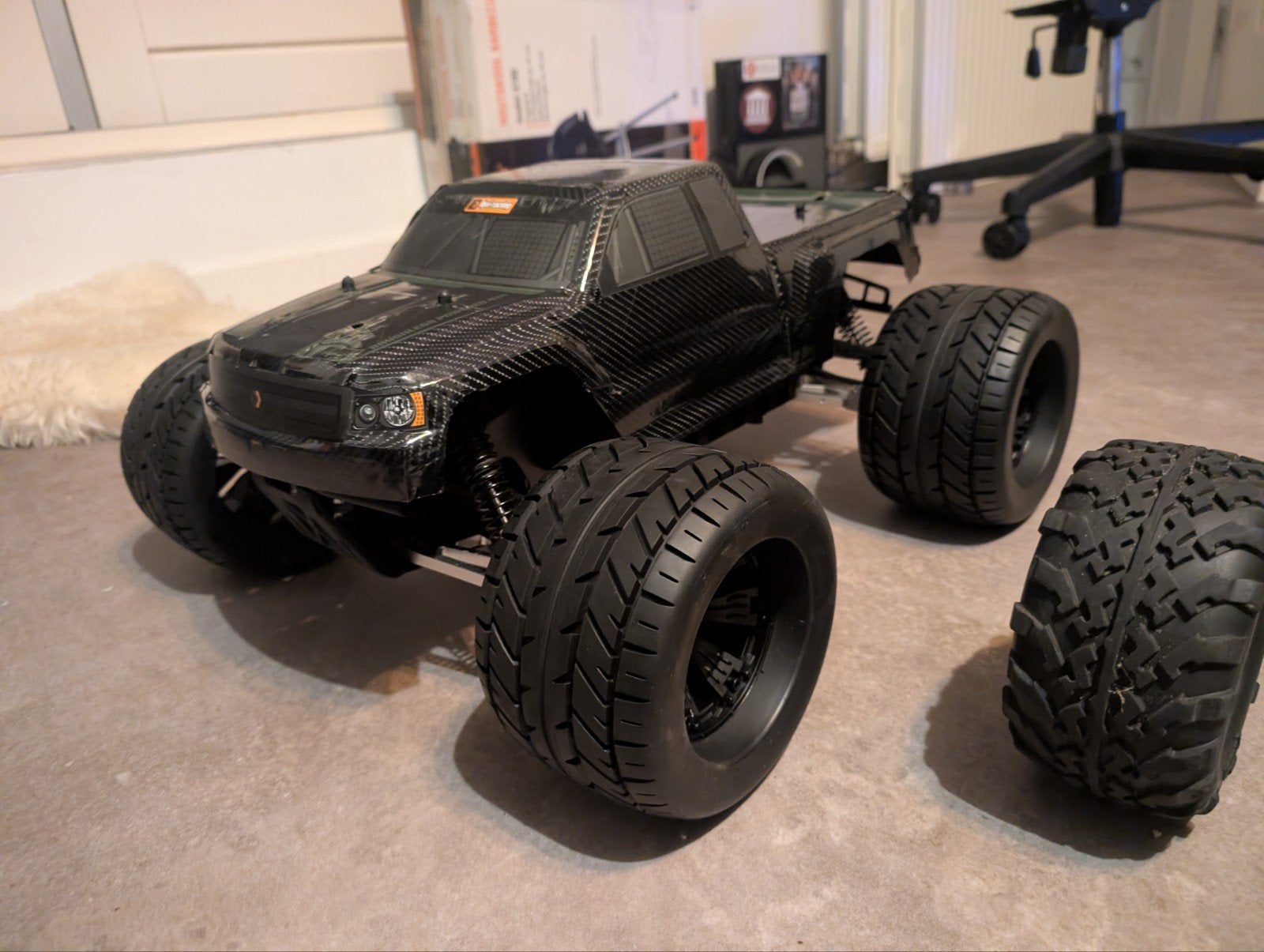 RC Auto's en onderdelen - hpi savage 2x, Gebruikt, Auto offroad, Overige schalen, Overige typen