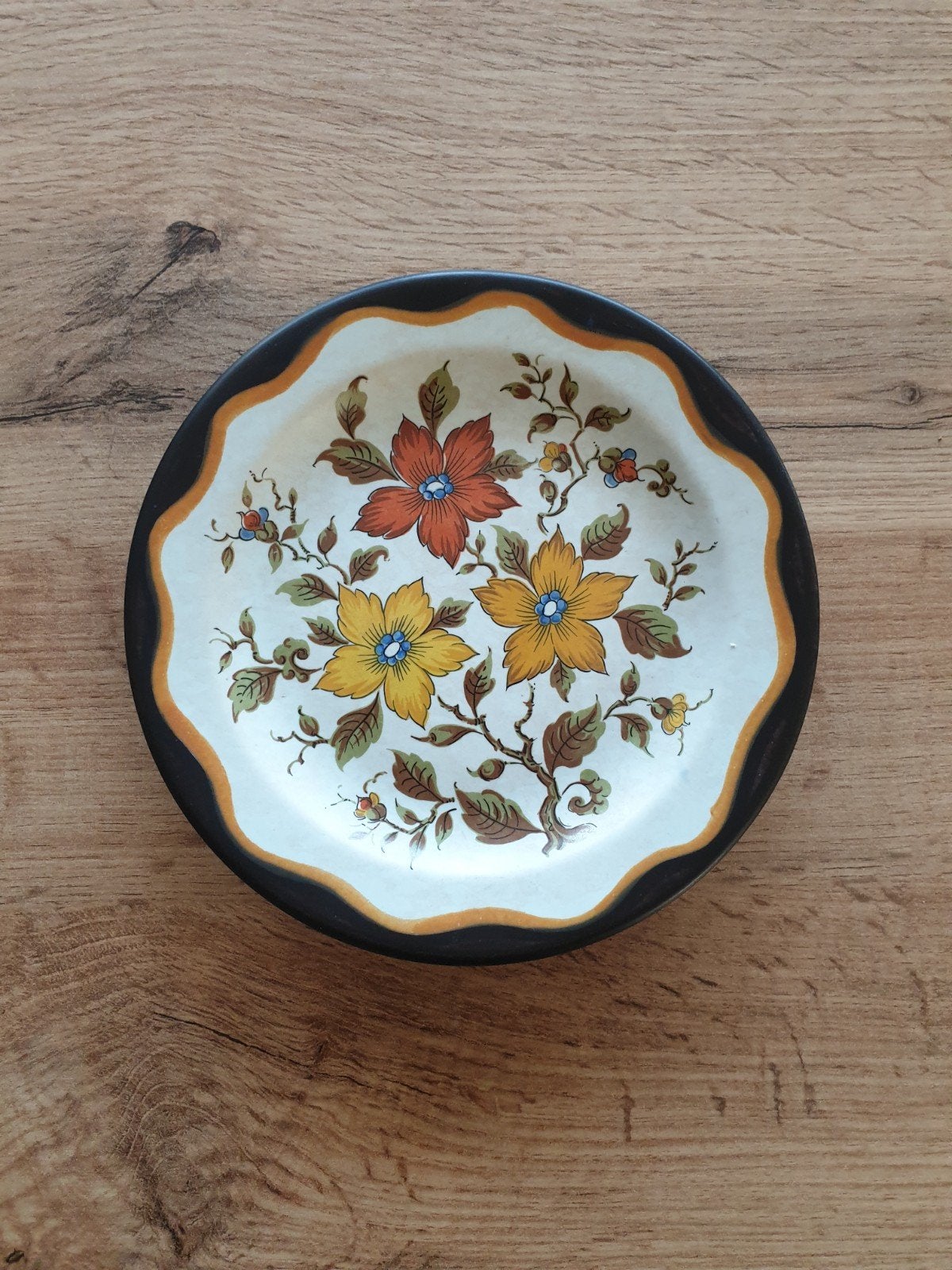 Royal Goedewaagen plateel wandbord 16 cm
In goede staat, gee, Ophalen of Verzenden