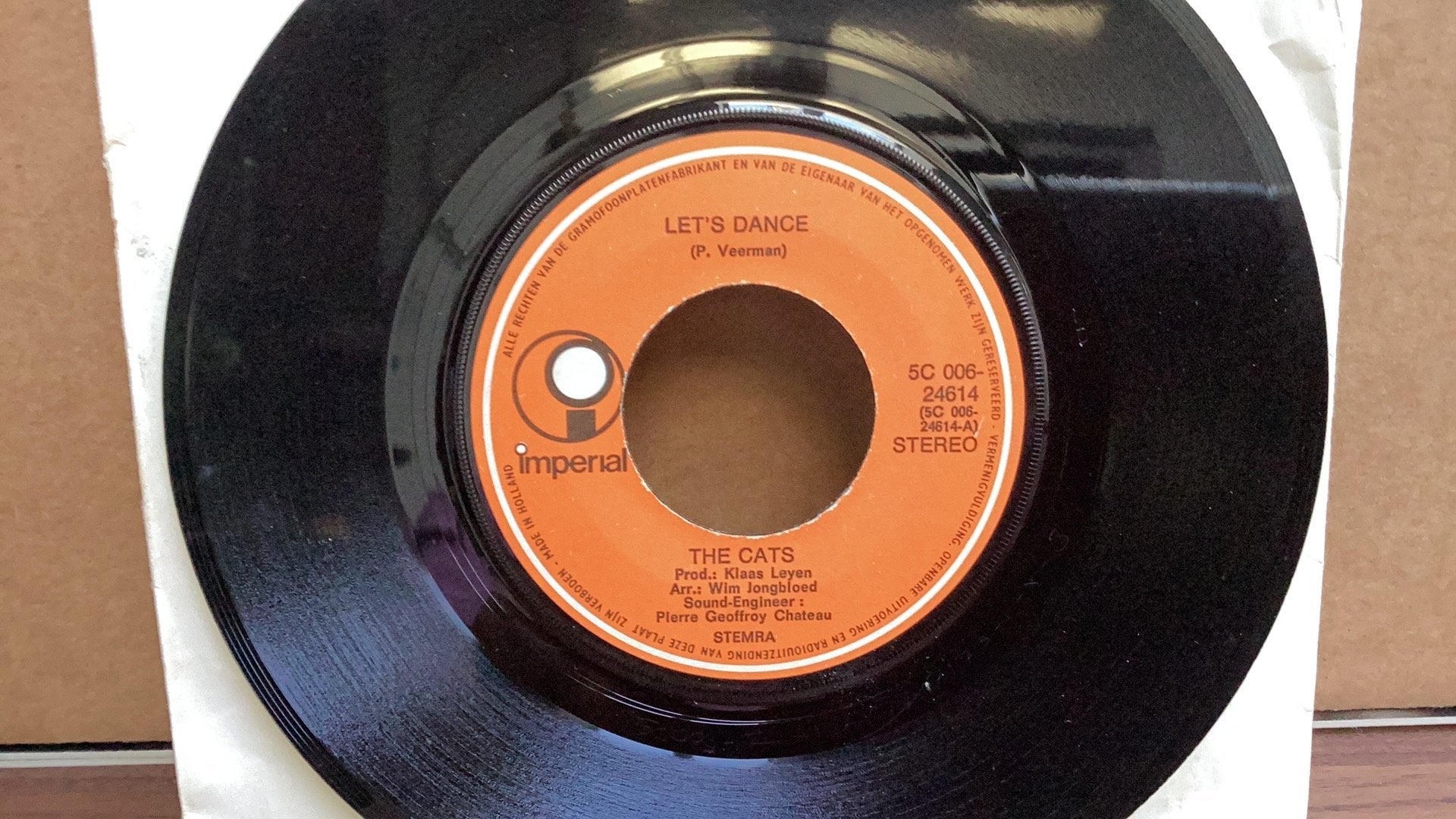 The Cats. Lets dance., Ophalen of Verzenden, Zo goed als nieuw