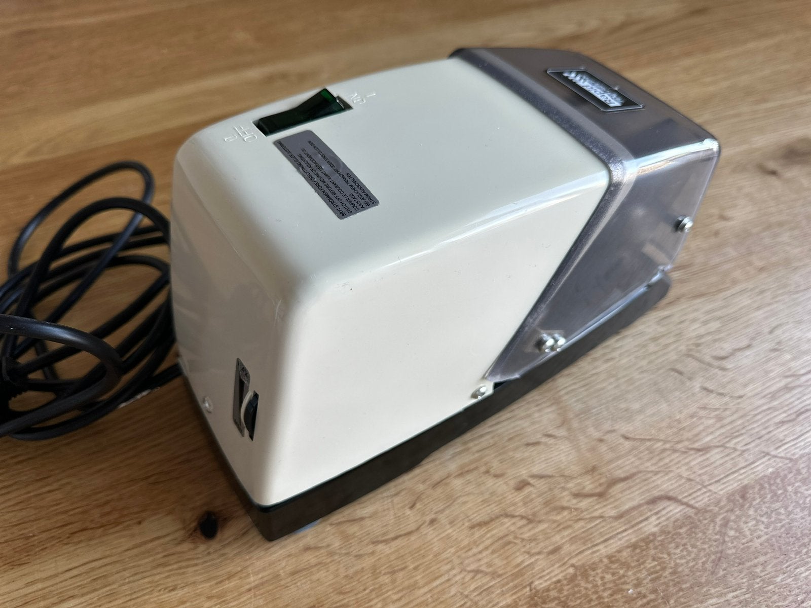 Rapid 100E Elektrische Nietmachine professioneel | Topstaat, Ophalen, Zo goed als nieuw, Geschikt voor karton, Gereedschap of Toebehoren