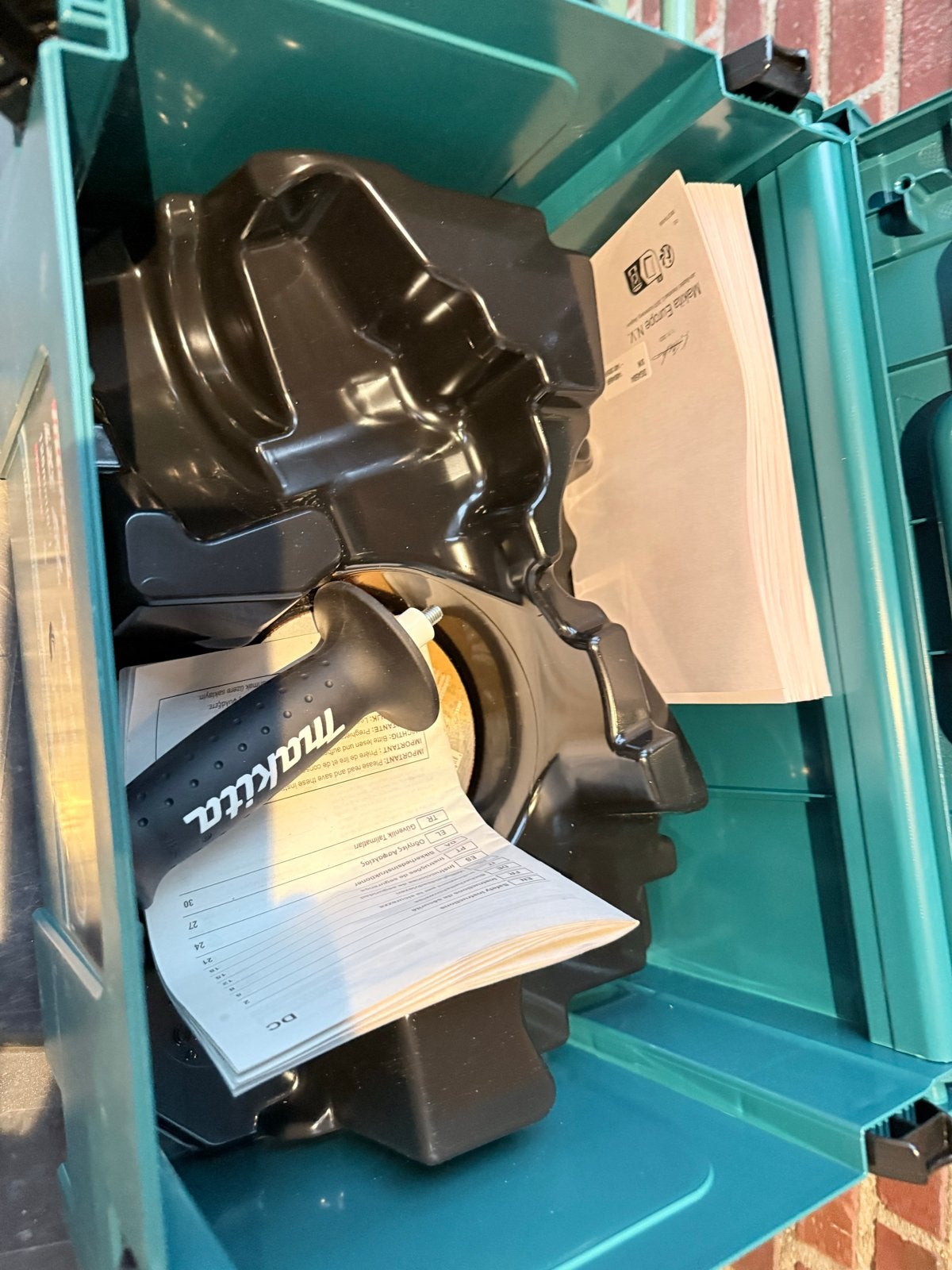 Nieuwe Makita systainer met inleg aakse slijper, Ophalen of Verzenden, Nieuw, Minder dan 700 watt, Haakse handslijpmachine