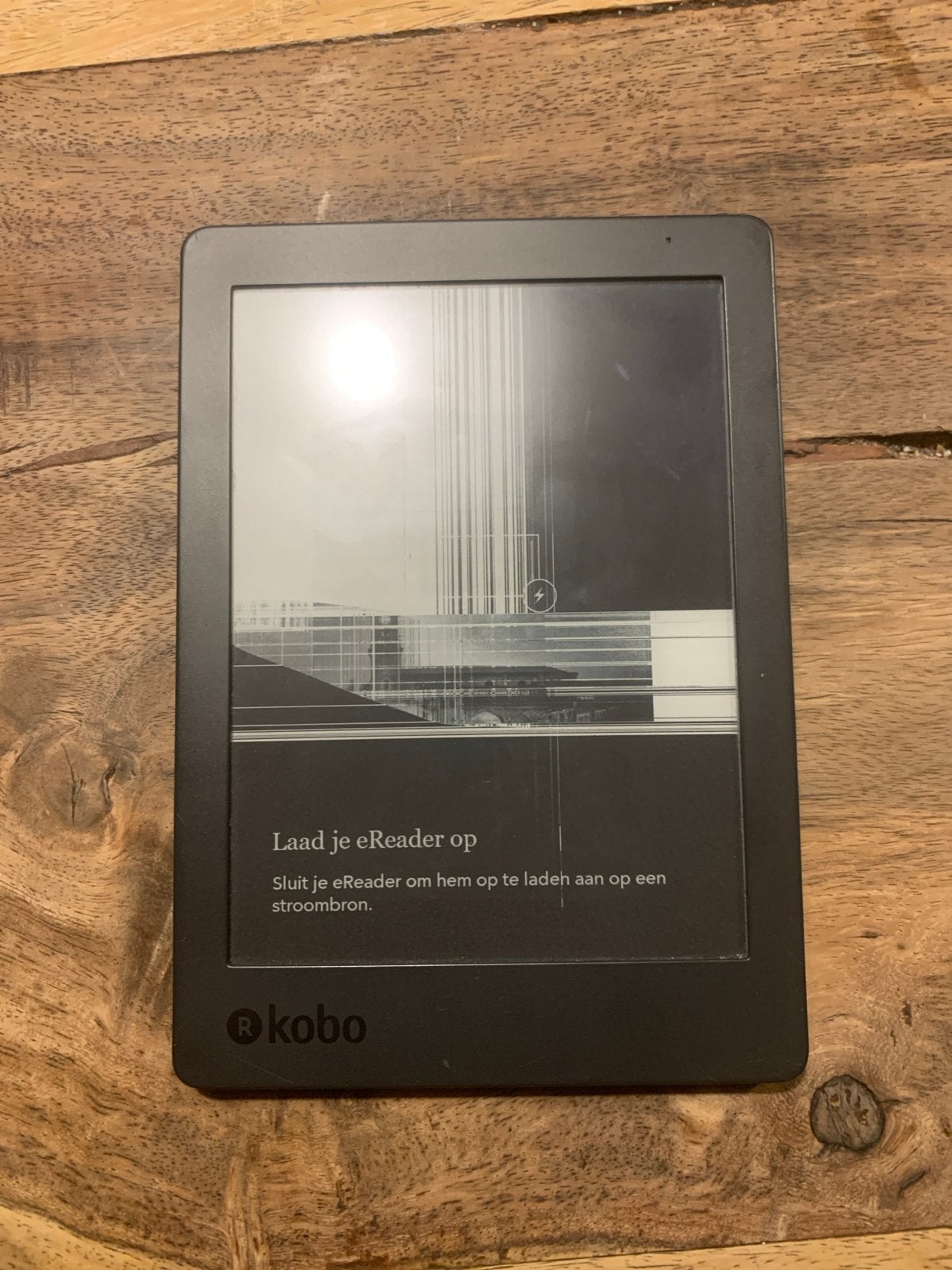 Kobo Aura eReader - Scherm defect, Computers en Software, Ophalen of Verzenden, 4 GB of minder, Niet werkend, Touchscreen