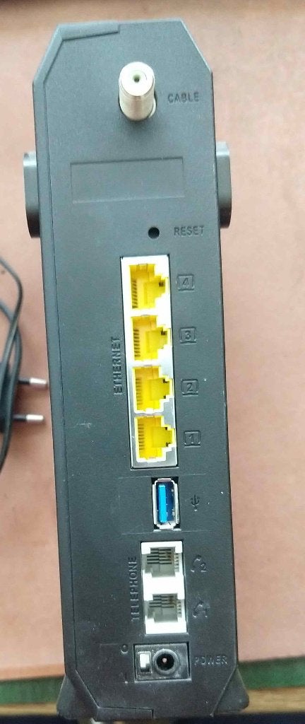 Cisco Modem Router EPC3928 met WIFI, Computers en Software, Ophalen of Verzenden, Gebruikt
