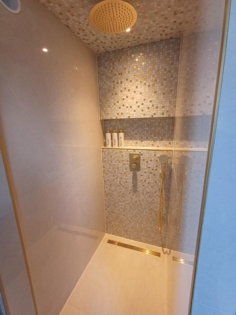 Badkamertegels goudkleurig, Ophalen, Overige materialen, Wandtegels, Nieuw