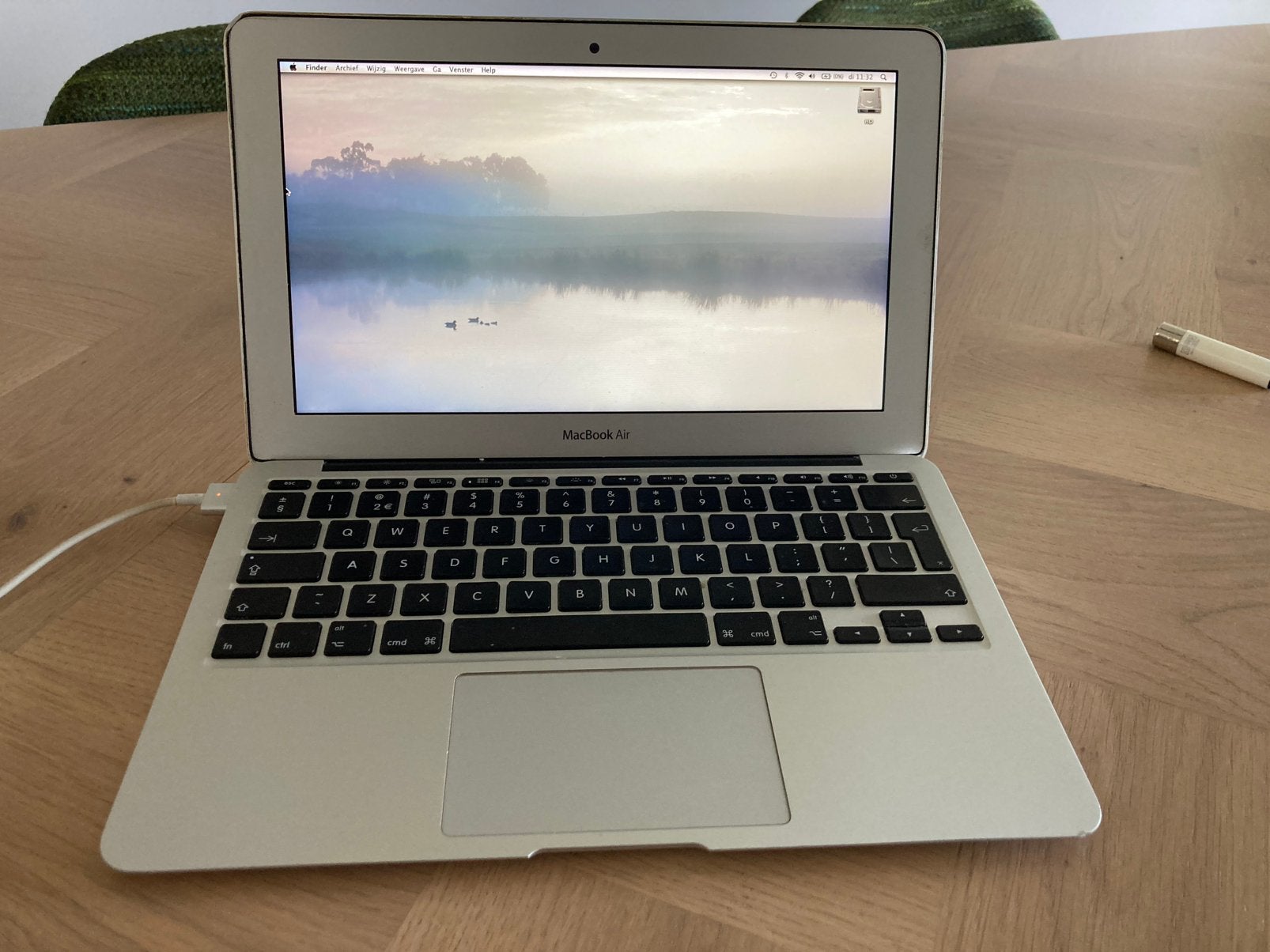 Apple Airbook 11 inch met ingebouwde SSD ipv Hard Disk, Computers en Software, Apple Macbooks, Overige modellen, Ophalen of Verzenden