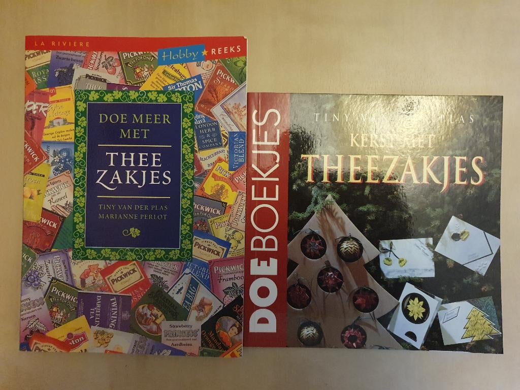 2x Theezakjes vouwen, kaarten maken, Ophalen of Verzenden, Zo goed als nieuw, Overige thema's, Overige typen