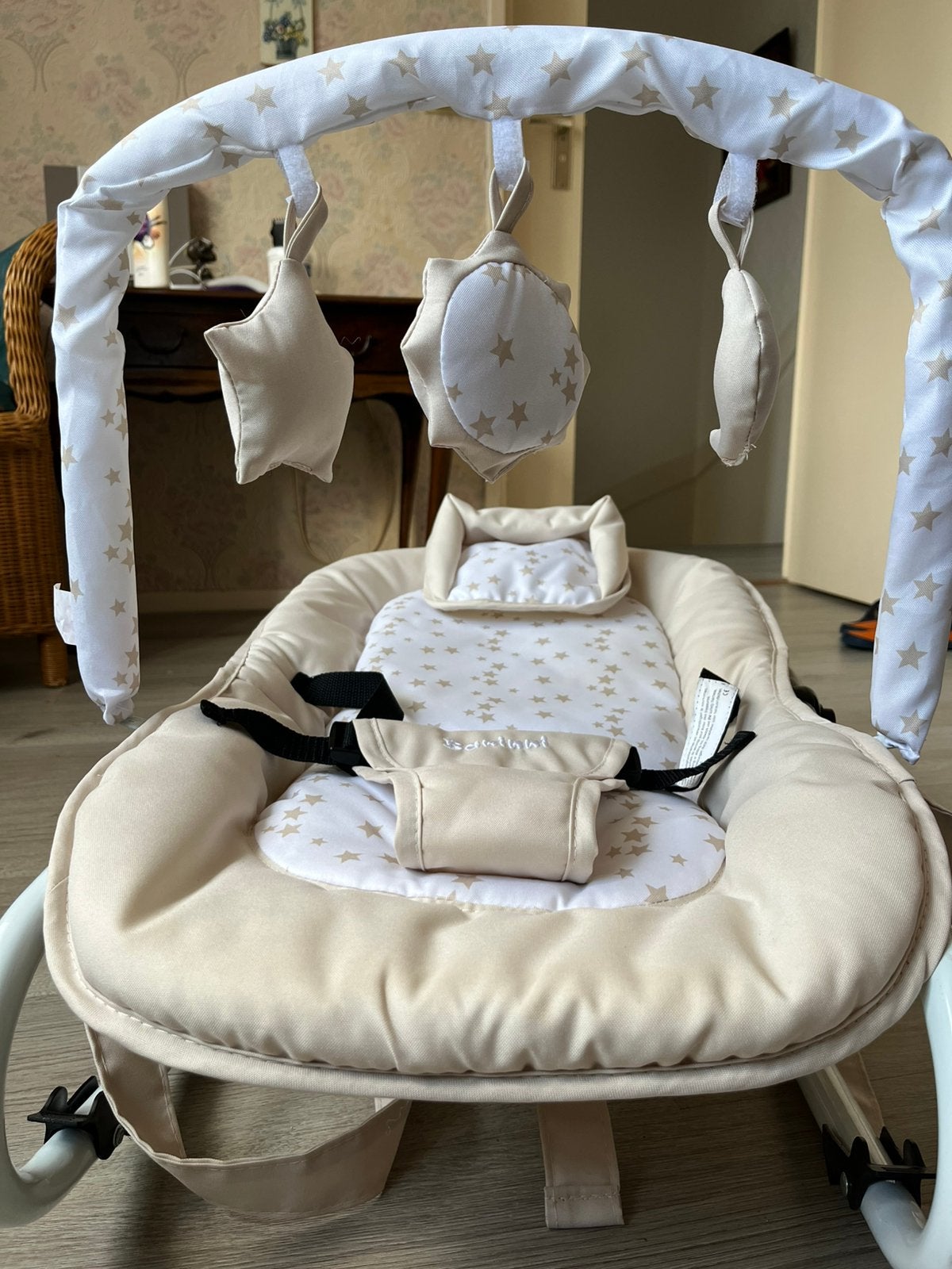 BANINNI Wipstoel stelano Beige sterren, Kinderen en Baby's, Ophalen of Verzenden, Zo goed als nieuw, Wipstoel